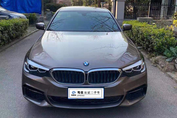 新款宝马525li运动款 ee6e3955-022201ff0c.jpg